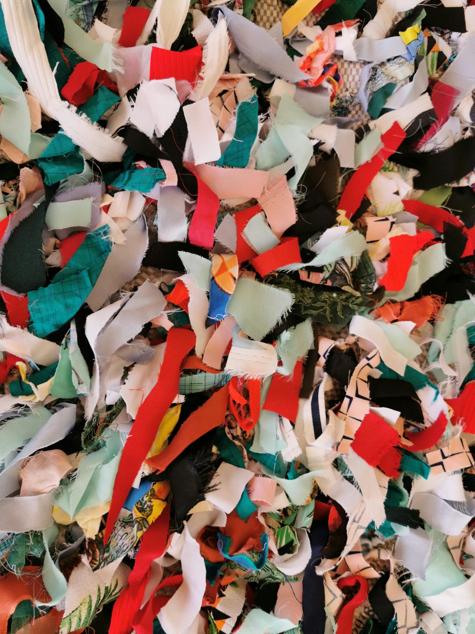 How To Choose The Best Fabric For Your Embroidered Apparel